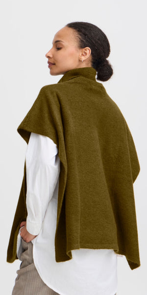 b young VIKSI Poncho in Military Olive