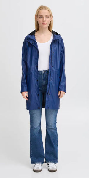 ICHI TAZI Raincoat in Medieval Blue