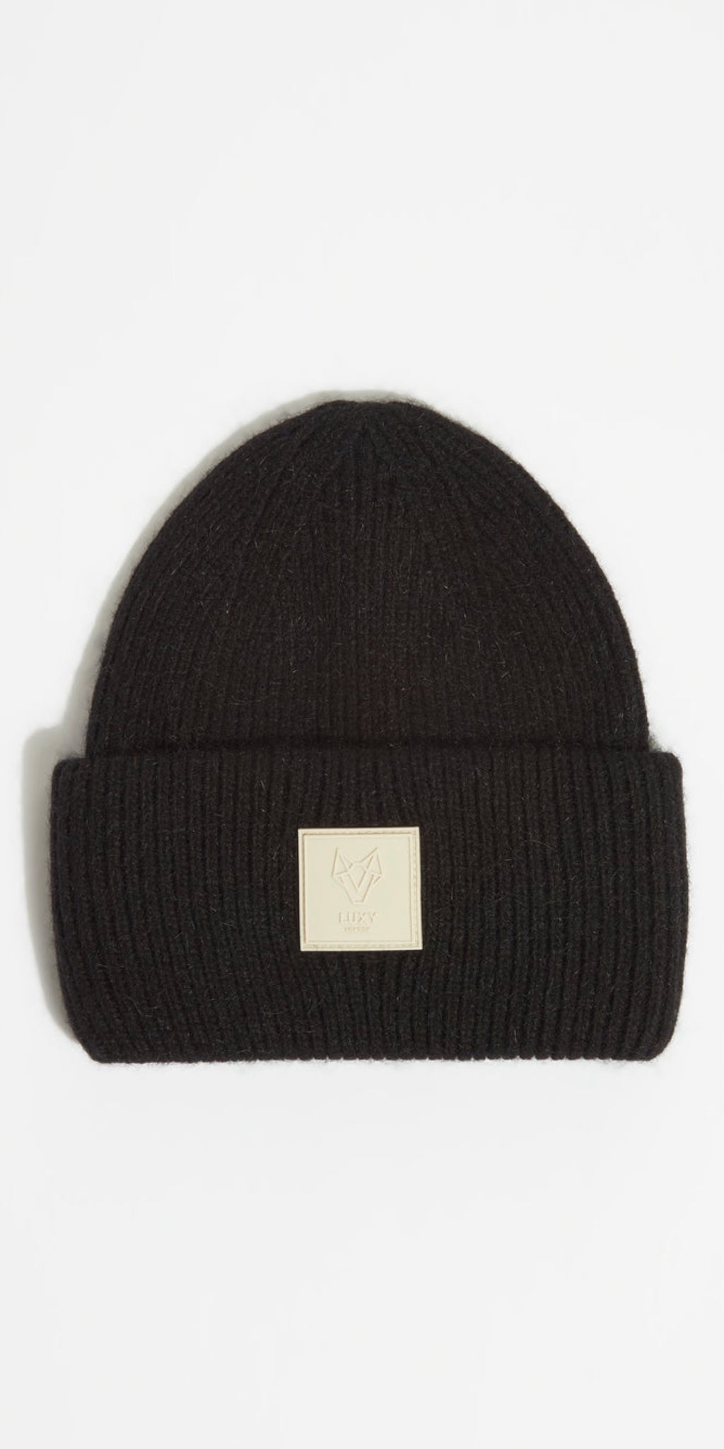 LUXY ASPEN Beanie in Black