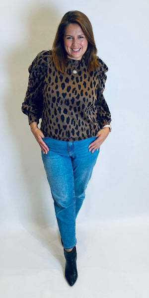 PULZ DUNNE Top in Brown Print - TheSecretCloset.Boutique