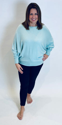 Elegant Batwing Fine Knit - TheSecretCloset.Boutique