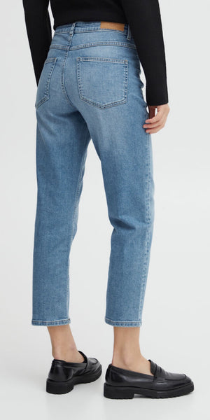 ICHI TWIGGY RAVEN Cropped Jeans in Light Blue